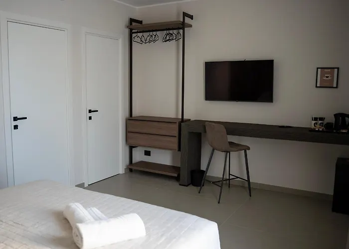 Domus Carulli 23 Pensión 3*